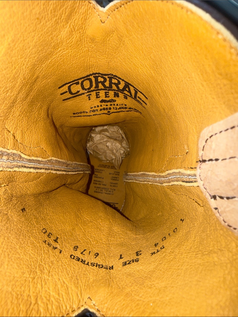 Coral Handcrafted Tan Leather Western Boots with Intricate Overlay Youth/Kids 3T - Picture 3 of 11